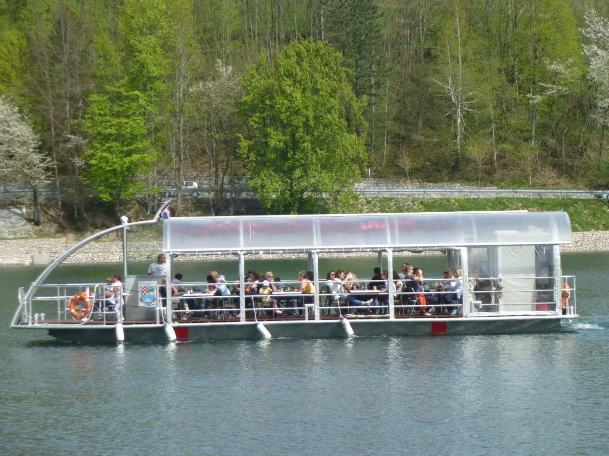 Touristenboot